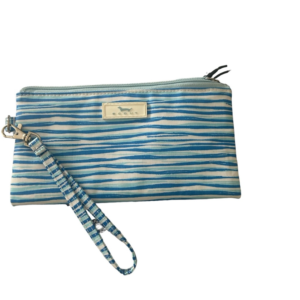 NWT Scout Kate Wristlet